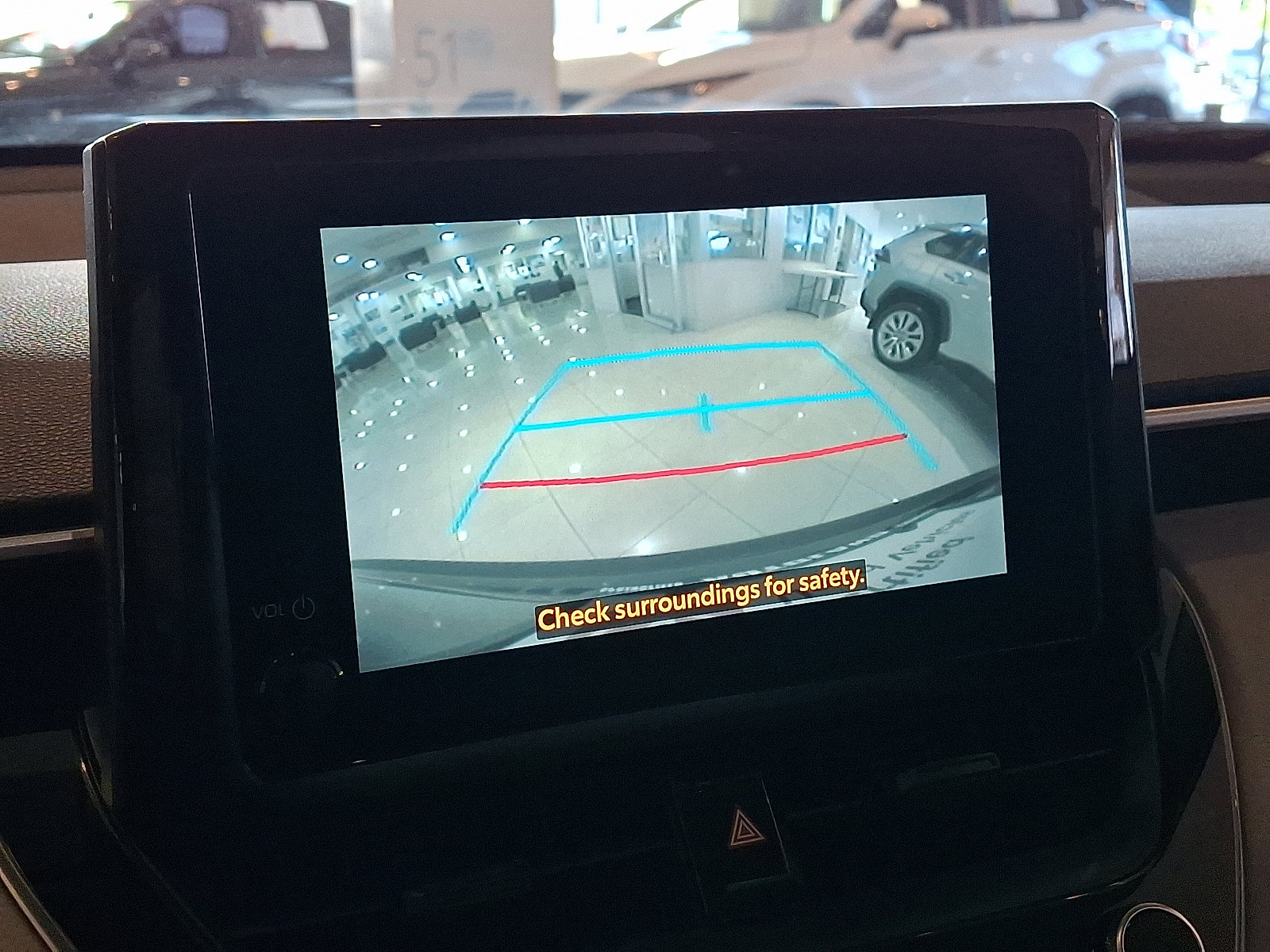 Certified 2023 Toyota Corolla Cross LE w/ Moonroof Package AWD/4WD image 18