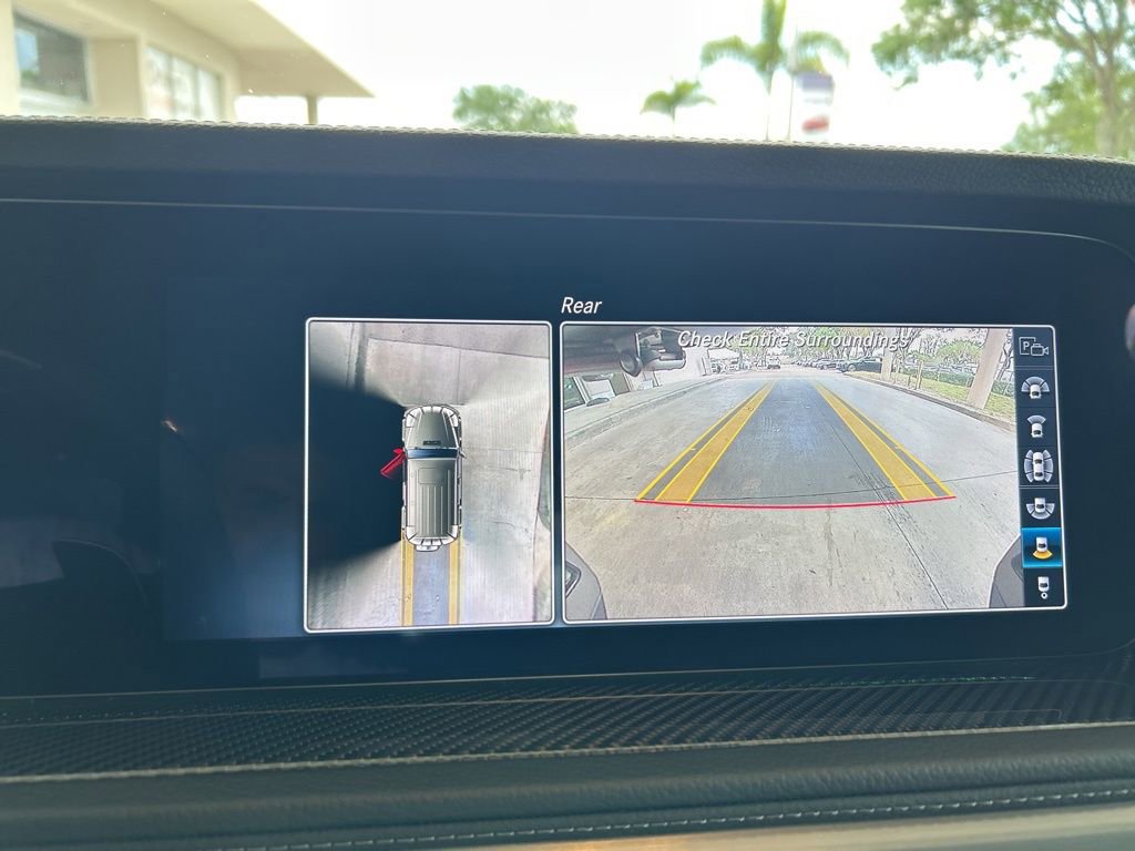 Used 2020 Mercedes-Benz G 63 AMG 4MATIC w/ G Manufaktur Interior Package image 15