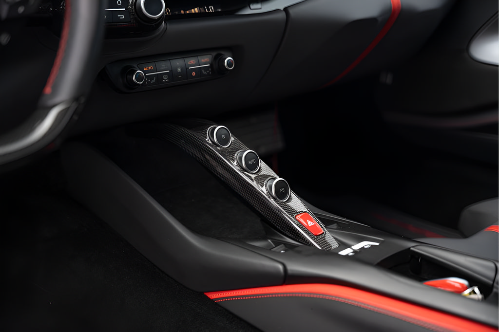 Used 2021 Ferrari 812 GTS RWD image 28