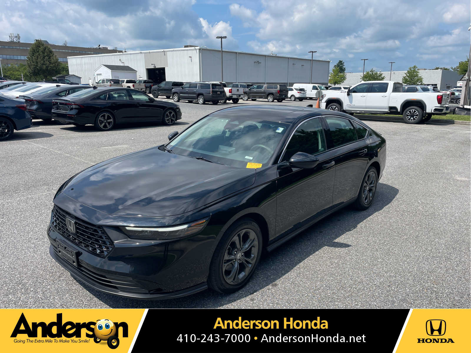 Used 2023 Honda Accord EX image 1