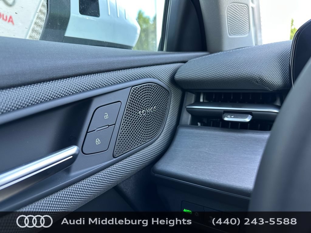 New 2026 Audi Q3 quattro 2.0T AWD/4WD image 31