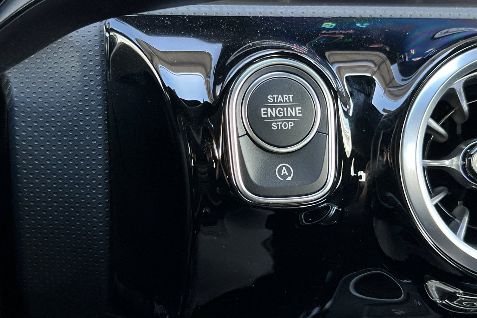 New 2025 Mercedes-Benz CLA 250 image 19