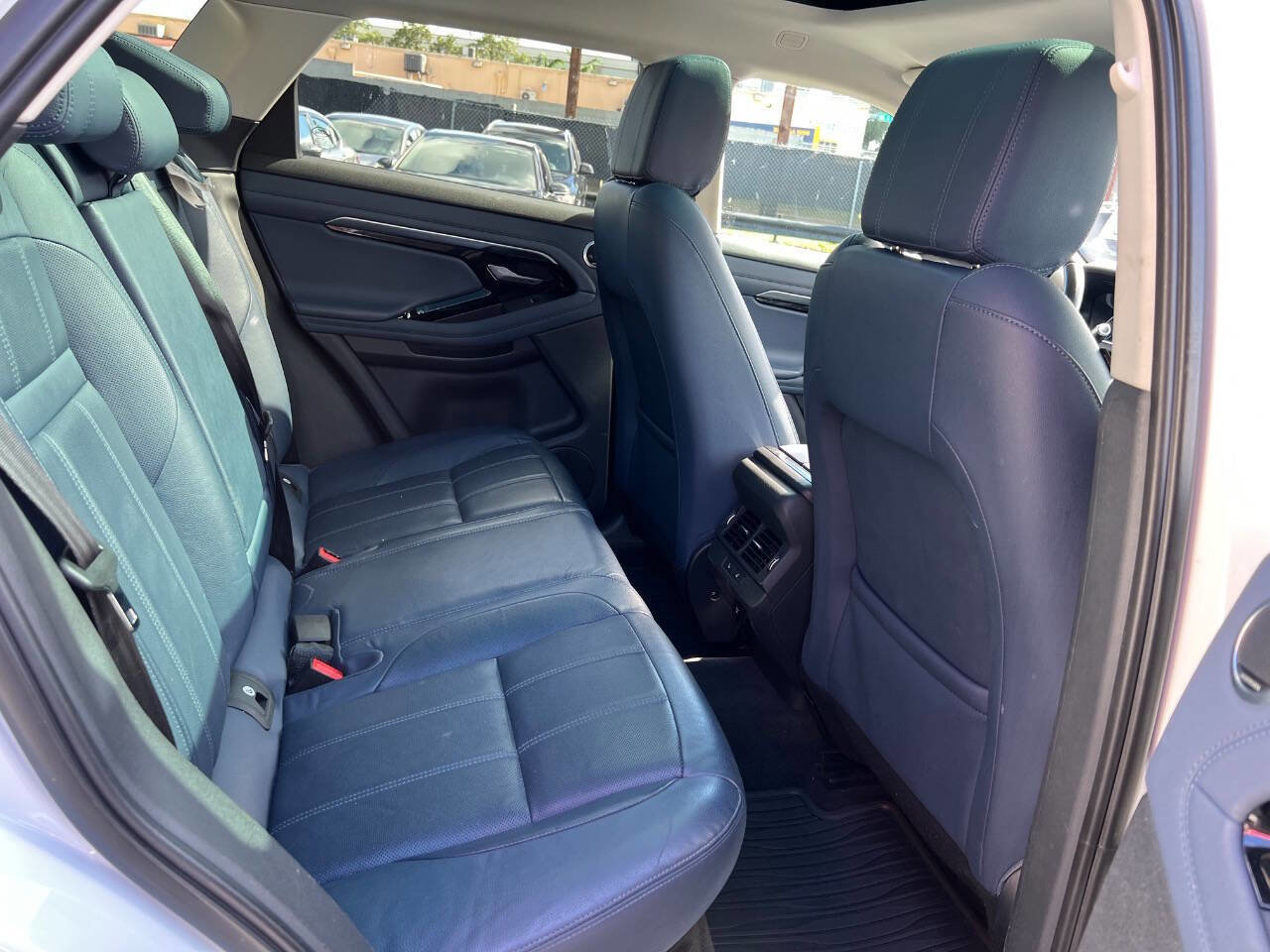 Used 2020 Land Rover Range Rover Evoque S image 17