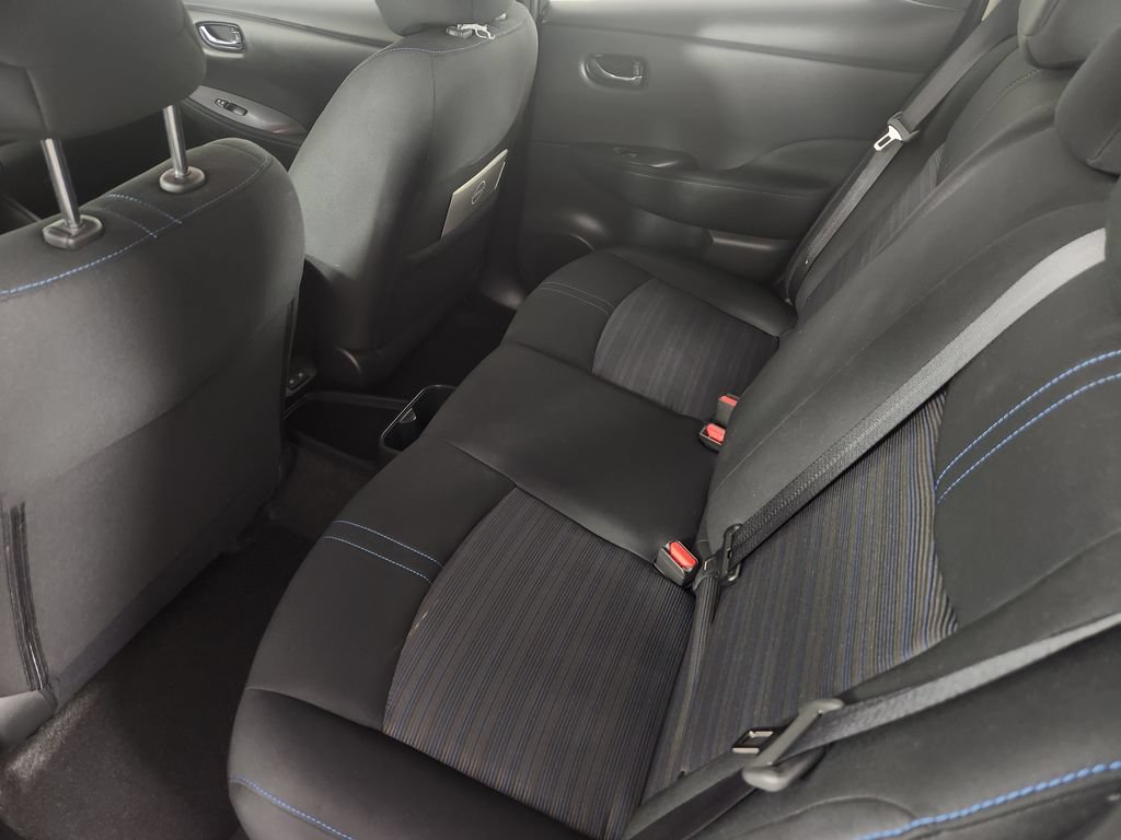 Used 2025 Nissan Leaf S FWD image 17