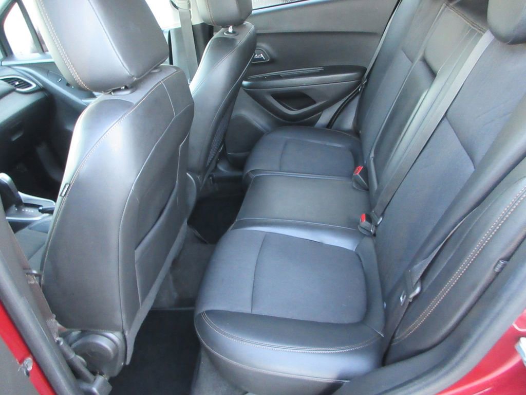 Used 2022 Chevrolet Trax LT image 14