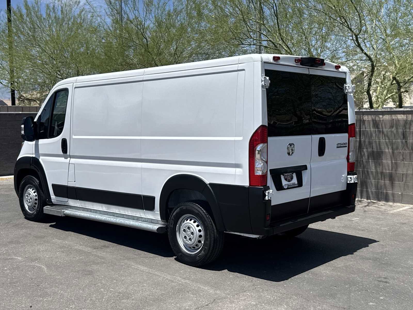Used 2025 RAM ProMaster 2500 w/ U-Haul Equipment Group FWD image 6