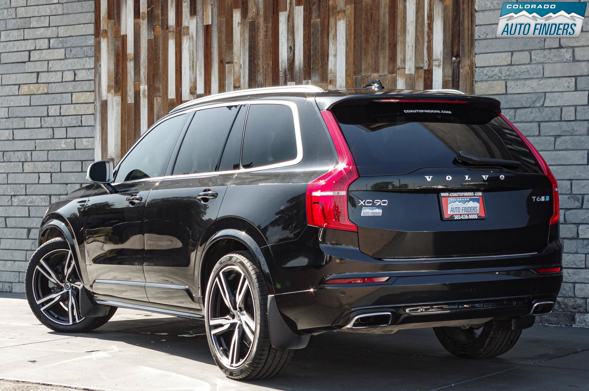 Used 2019 Volvo XC90 T6 R-Design w/ Protection Package Premier AWD/4WD image 4