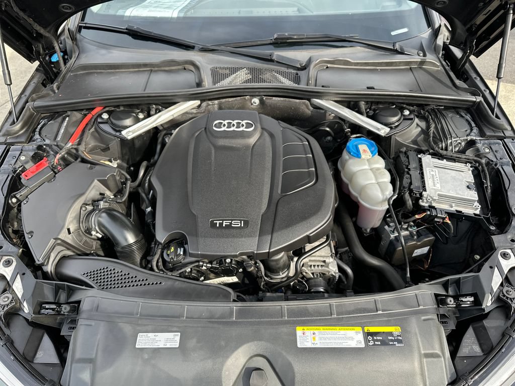 Used 2017 Audi A4 2.0T Ultra Premium w/ Convenience Package FWD image 29