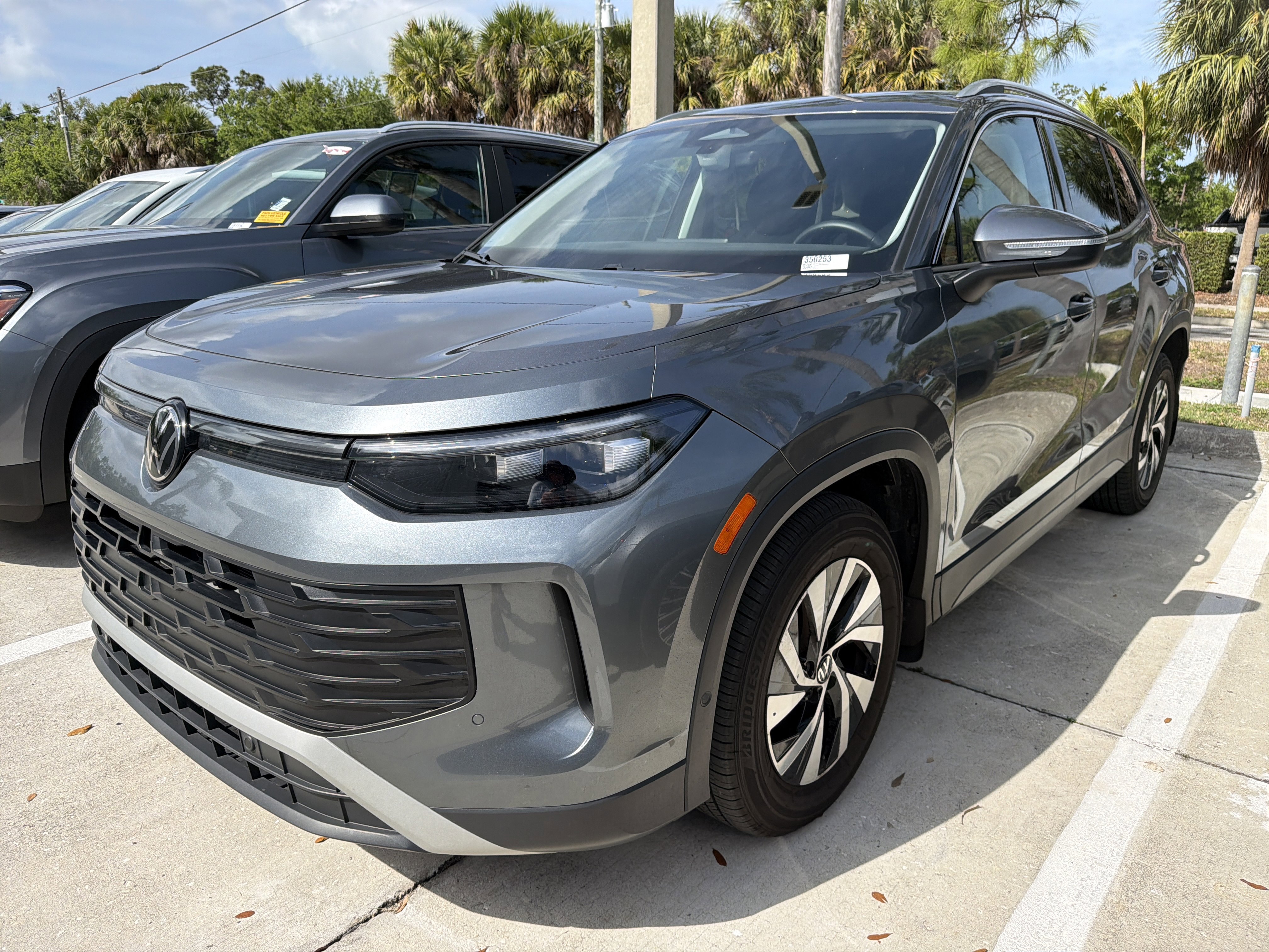 Used 2025 Volkswagen Tiguan S FWD image 3