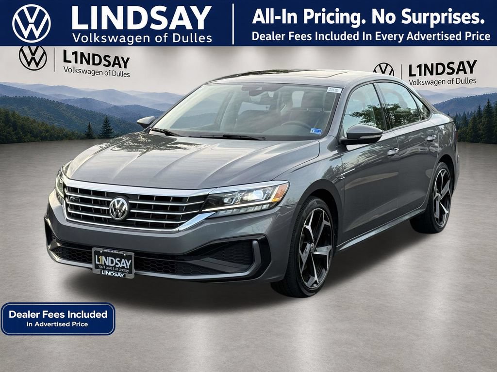Used 2020 Volkswagen Passat 2.0T R-Line FWD image 4