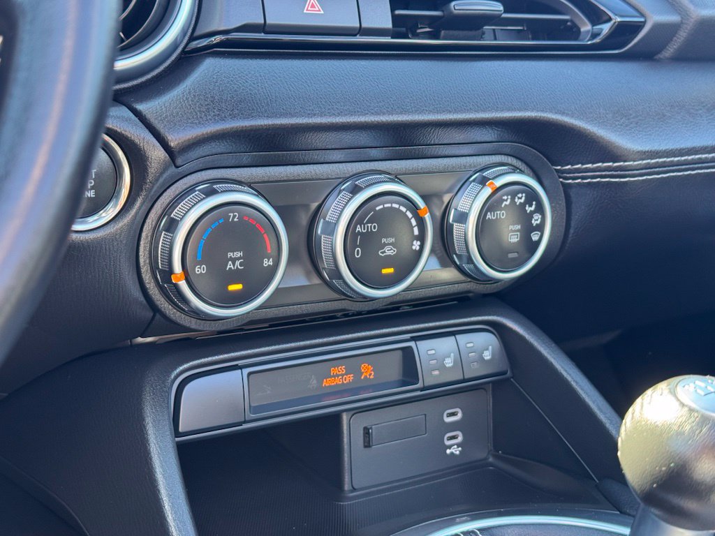 Certified 2025 MAZDA MX-5 Miata Grand Touring RWD image 14