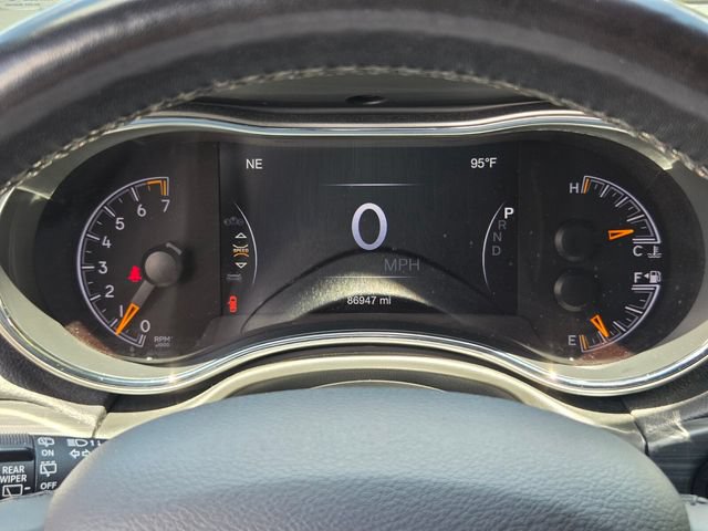 Used 2021 Jeep Grand Cherokee Limited w/ Luxury Group II RWD image 19