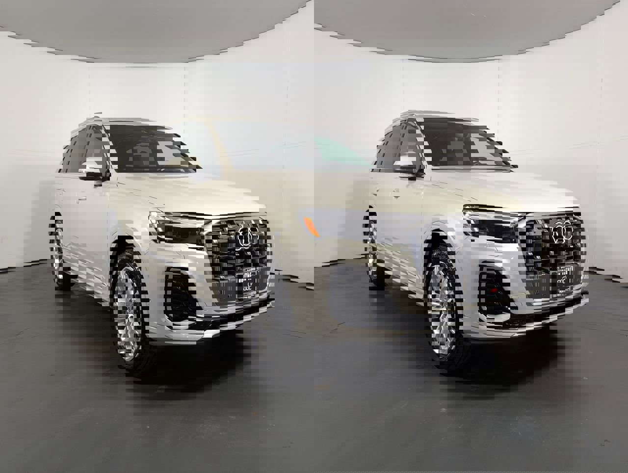 Certified 2025 Audi Q7 2.0T Premium Plus w/ Premium Plus Package image 29