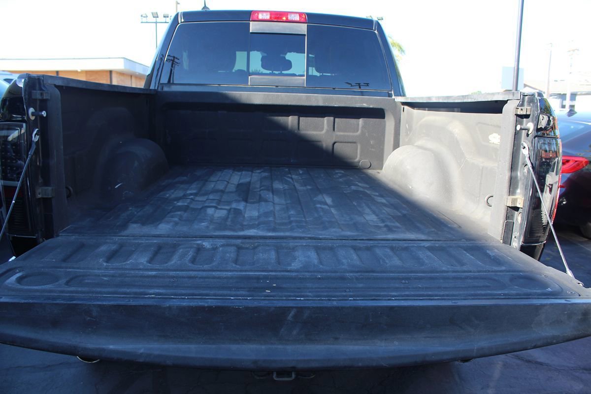 Used 2014 RAM 1500 Laramie w/ Convenience Group image 21