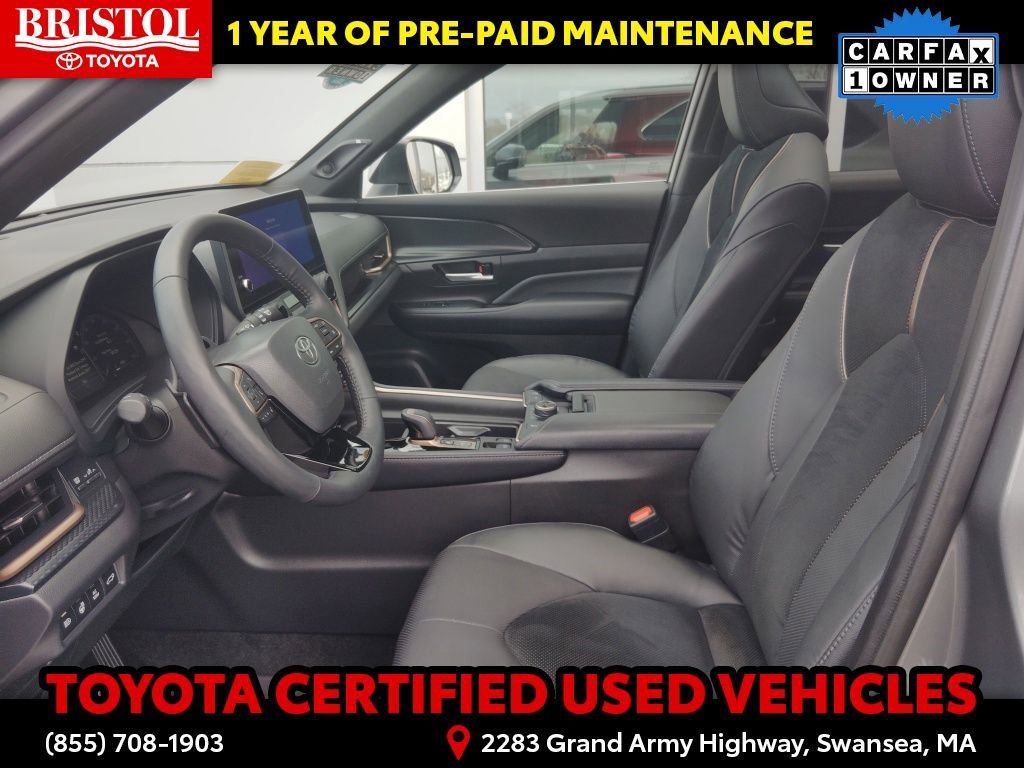 Used 2025 Toyota Grand Highlander AWD Hybrid image 15