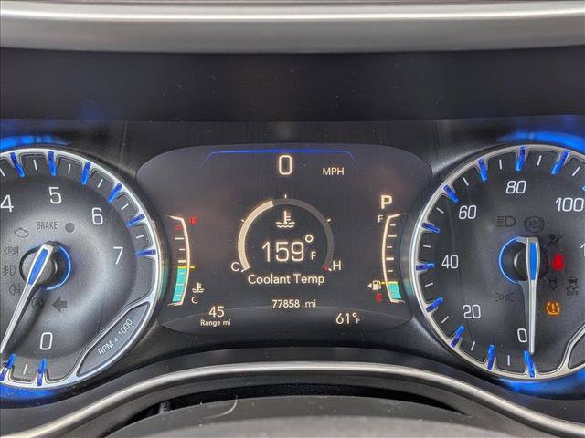 Used 2022 Chrysler Pacifica Touring-L FWD image 11