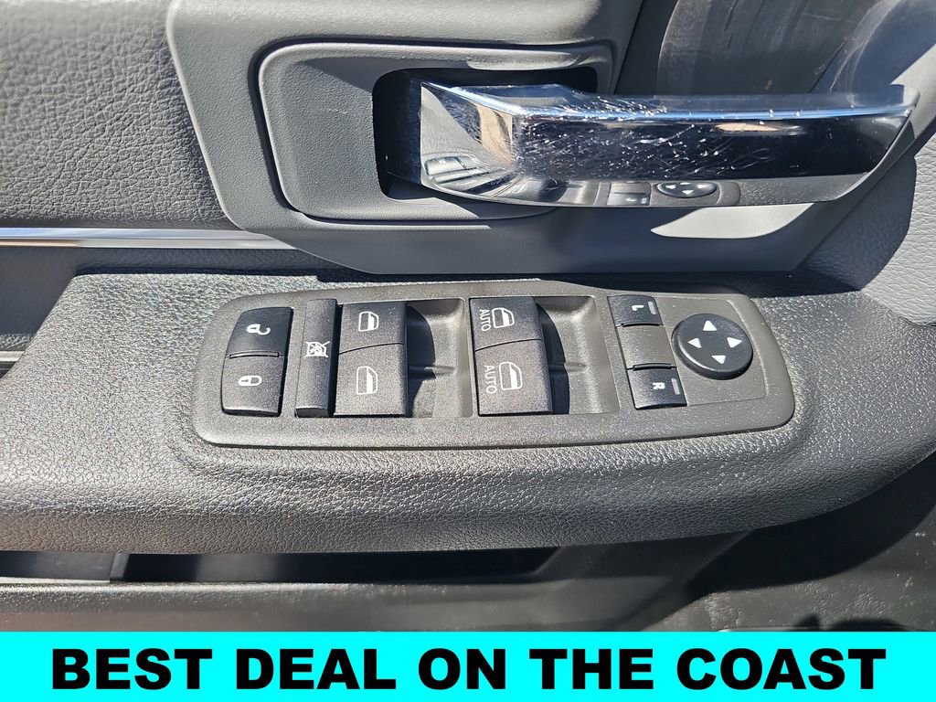 Used 2022 RAM 1500 Classic SLT w/ Electronics Group image 25