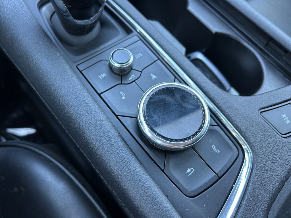 Used 2020 Cadillac XT6 Premium Luxury w/ Platinum Package image 36