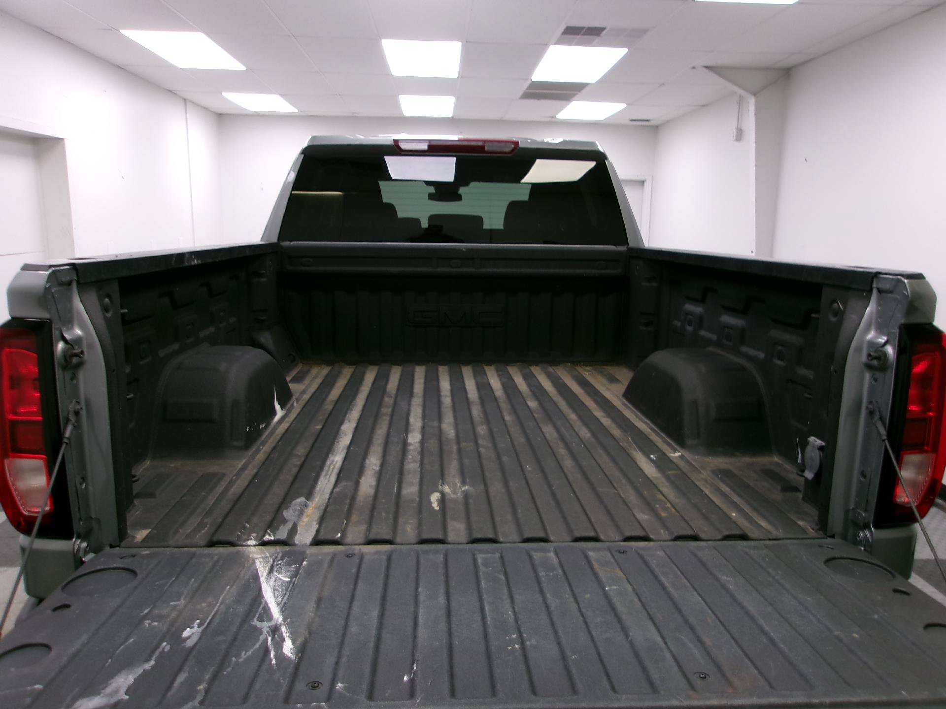 Used 2024 GMC Sierra 1500 Elevation AWD/4WD image 11