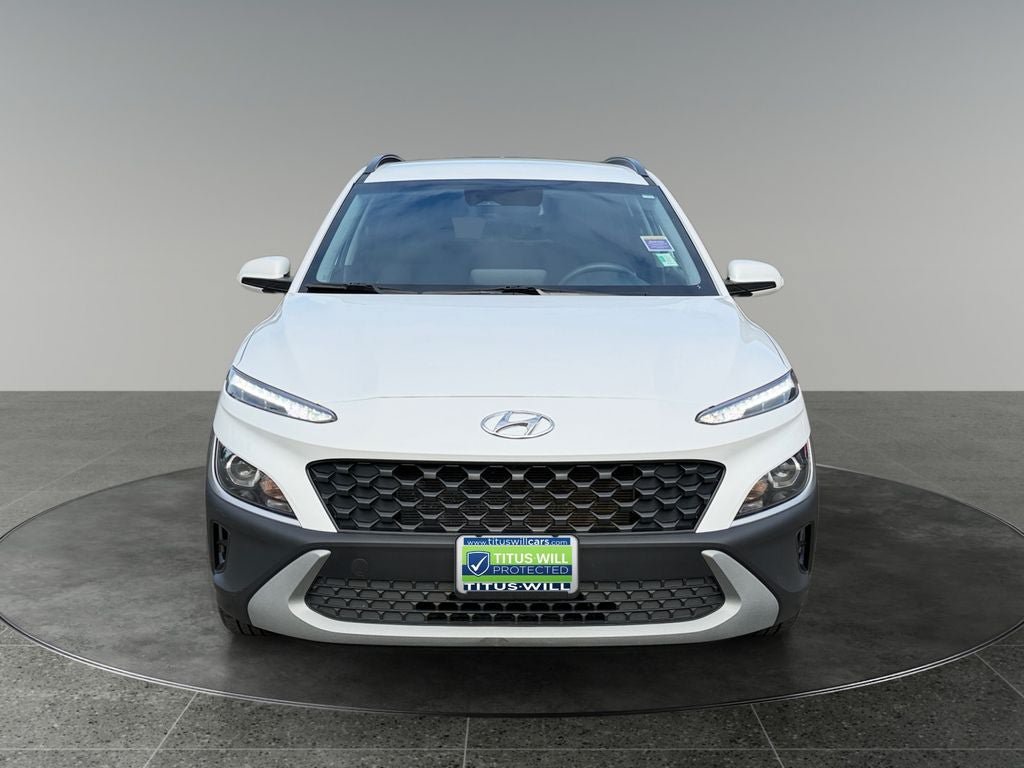 Used 2023 Hyundai Kona SEL AWD/4WD image 2