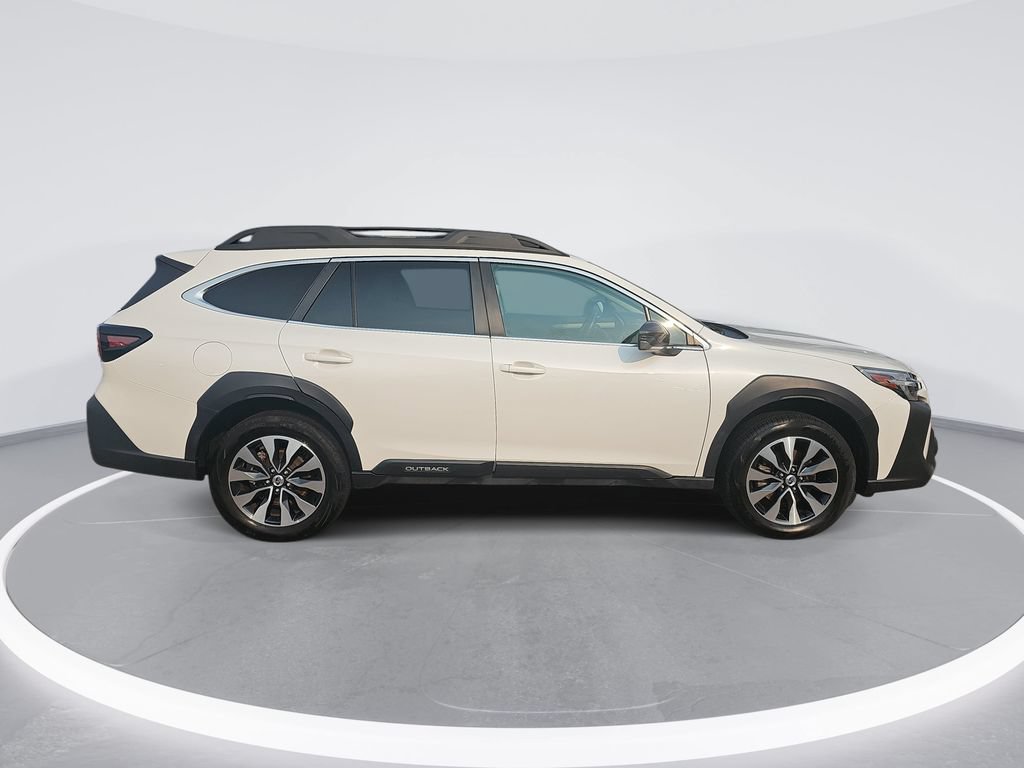 Certified 2024 Subaru Outback Limited AWD/4WD image 4