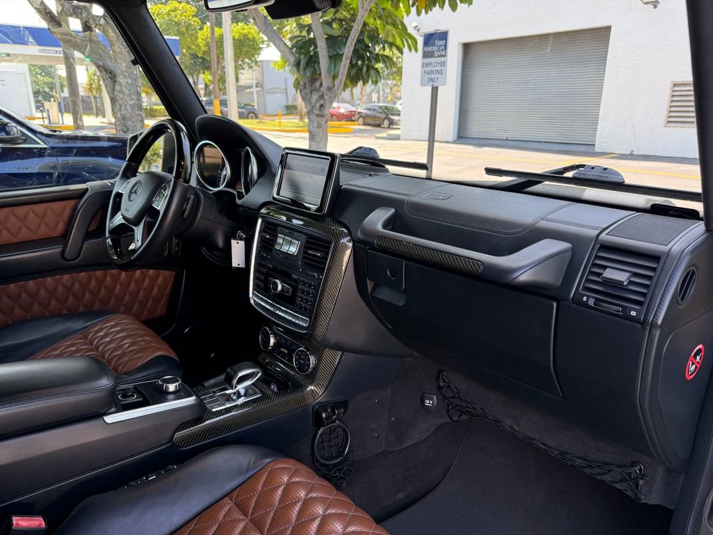 Used 2014 Mercedes-Benz G 63 AMG 4MATIC image 16