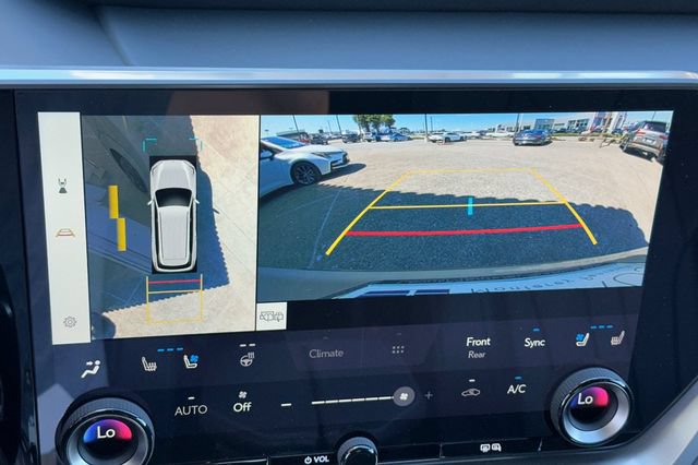 New 2026 Lexus TX 500h AWD w/ Technology Package image 18