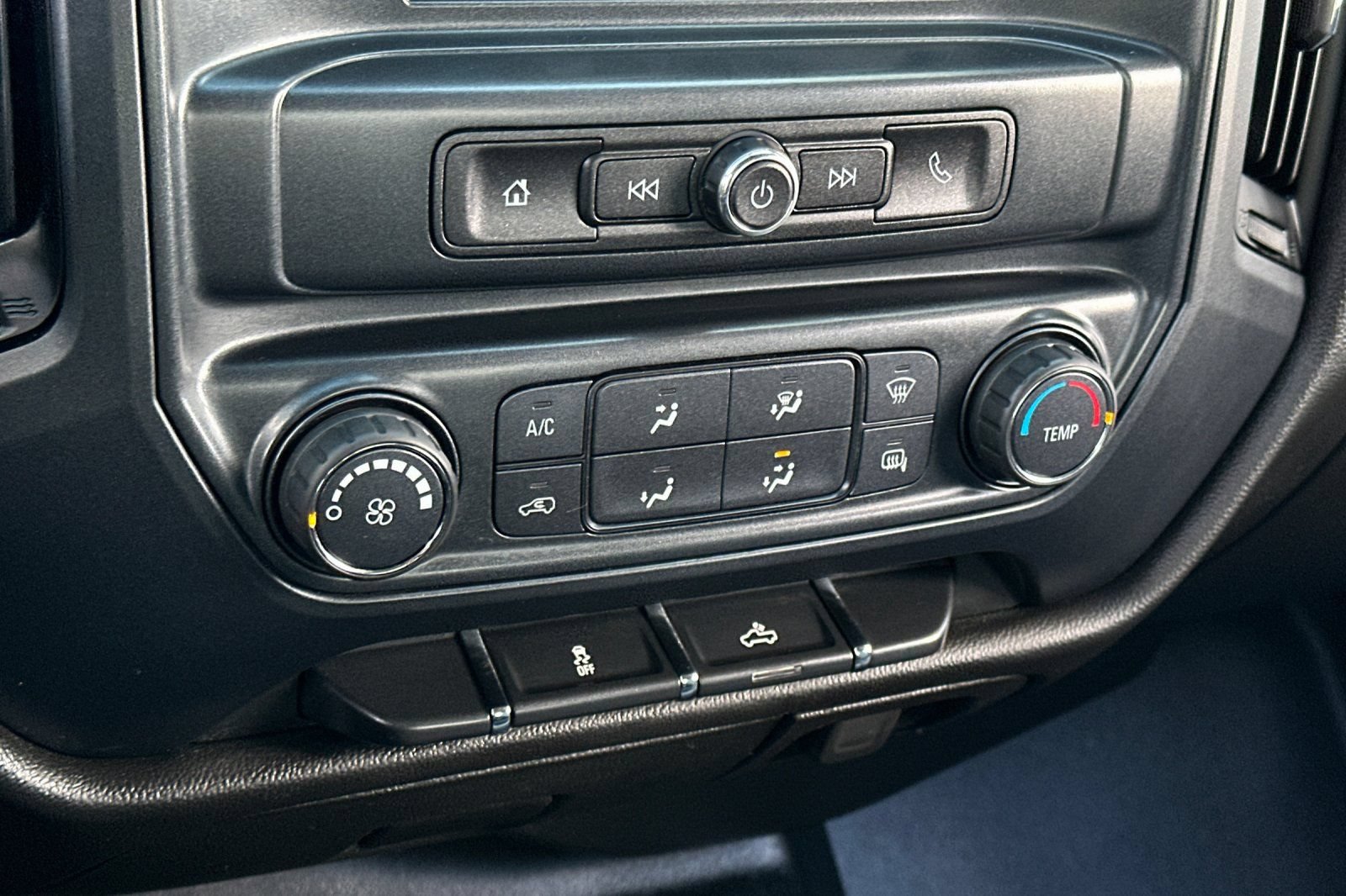 Used 2018 Chevrolet Silverado 1500 W/T w/ WT Convenience Package RWD image 19
