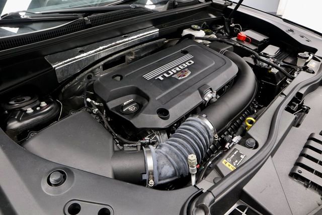 Used 2025 Cadillac XT4 Premium Luxury w/ Cold Weather Package image 18