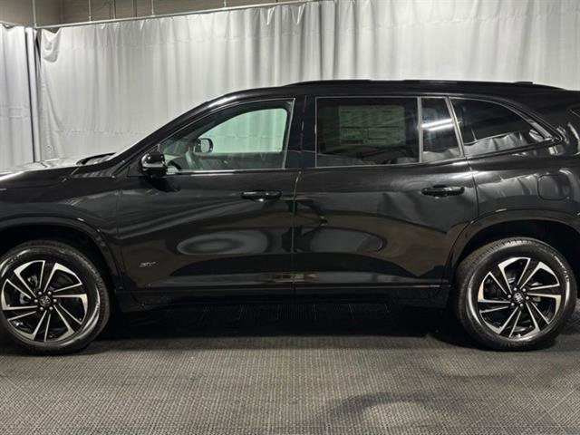 New 2026 Buick Enclave Sport Touring w/ LPO, Floor Liner Package image 5