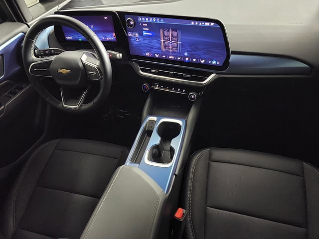 Used 2025 Chevrolet Equinox EV LT FWD image 31