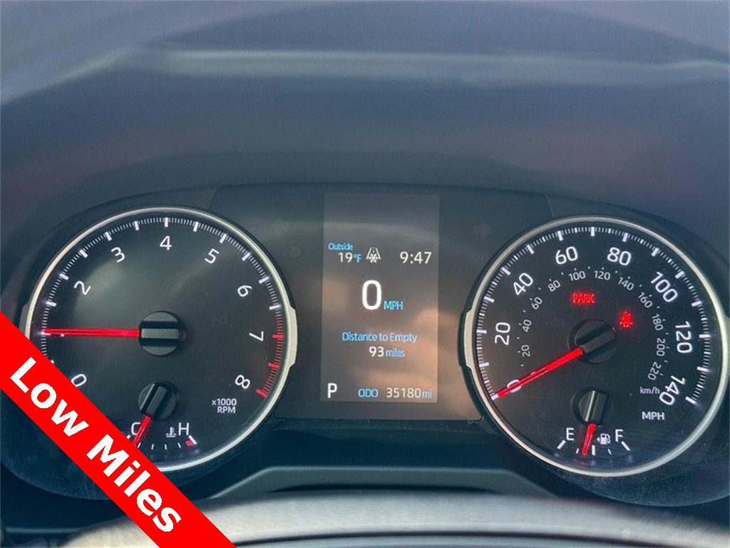 Used 2019 Toyota RAV4 LE image 22