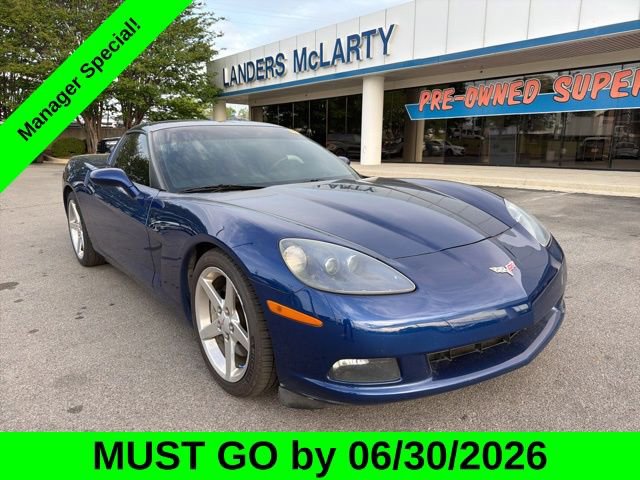 Used 2005 Chevrolet Corvette Coupe w/ Preferred Equipment Group RWD image 2
