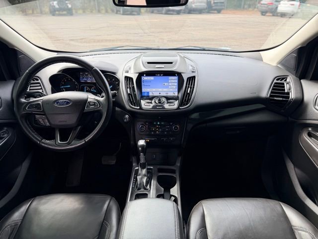 Used 2017 Ford Escape Titanium image 20