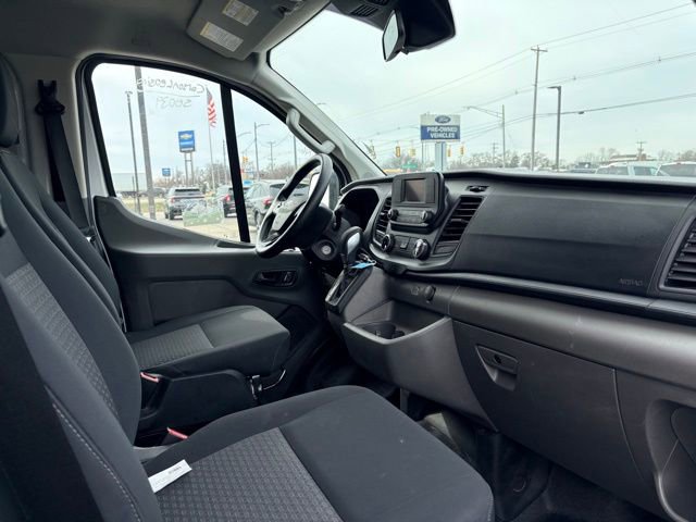 Used 2024 Ford Transit 250 Low Roof AWD w/ Exterior Upgrade Package image 7