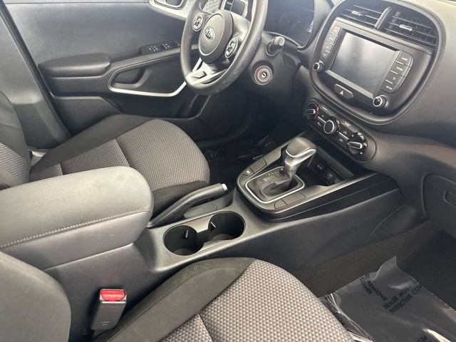 Certified 2021 Kia Soul LX FWD image 23