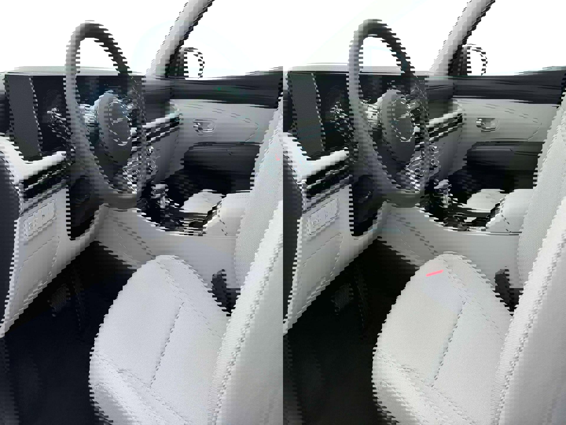 New 2025 Hyundai Tucson SE image 14