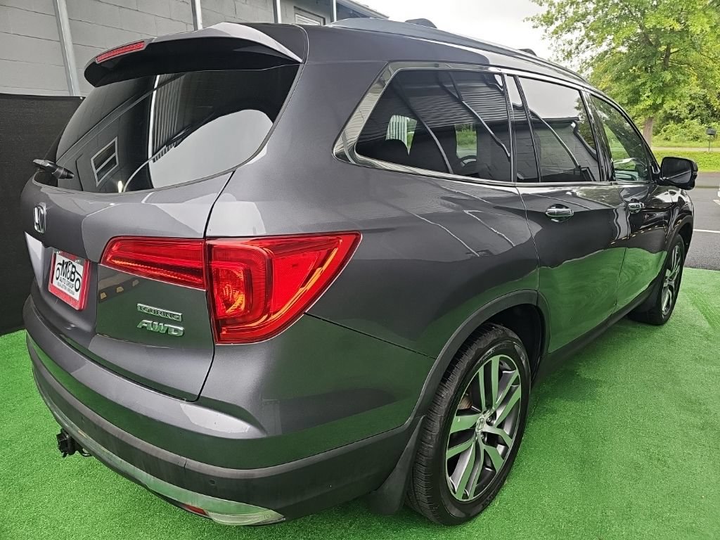 Used 2016 Honda Pilot Touring image 3