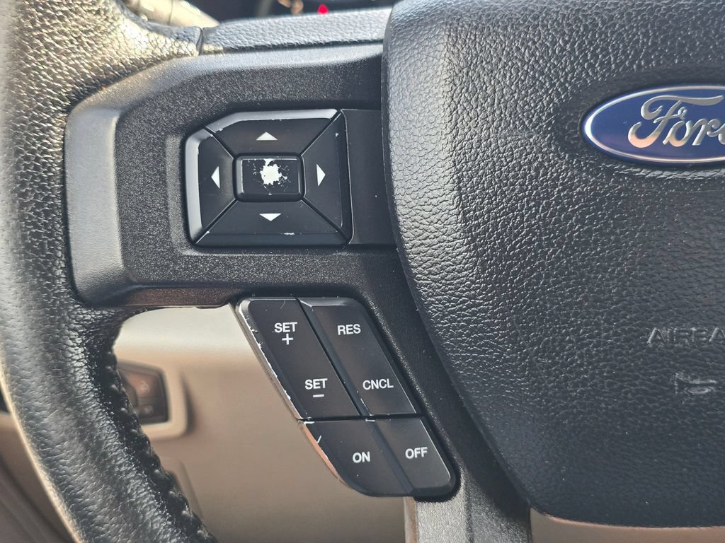Used 2015 Ford F150 XLT w/ Equipment Group 302A Luxury AWD/4WD image 31