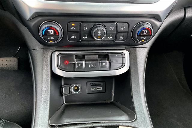 Used 2023 GMC Acadia SLE w/ Driver Convenience Package image 16
