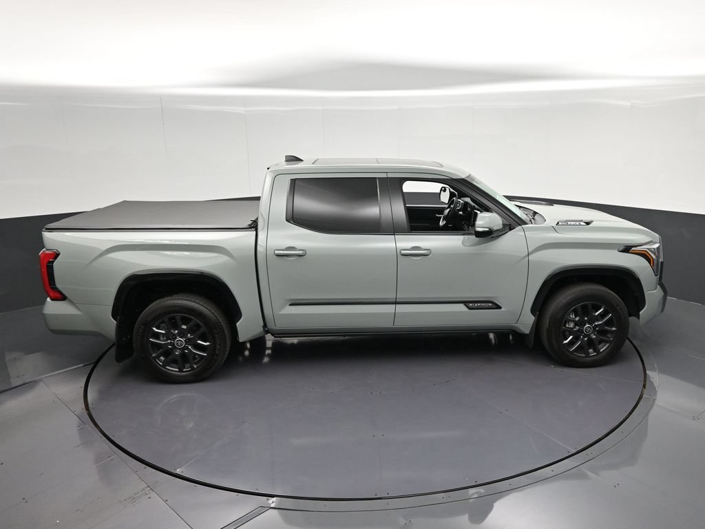 Used 2024 Toyota Tundra Platinum AWD/4WD image 24