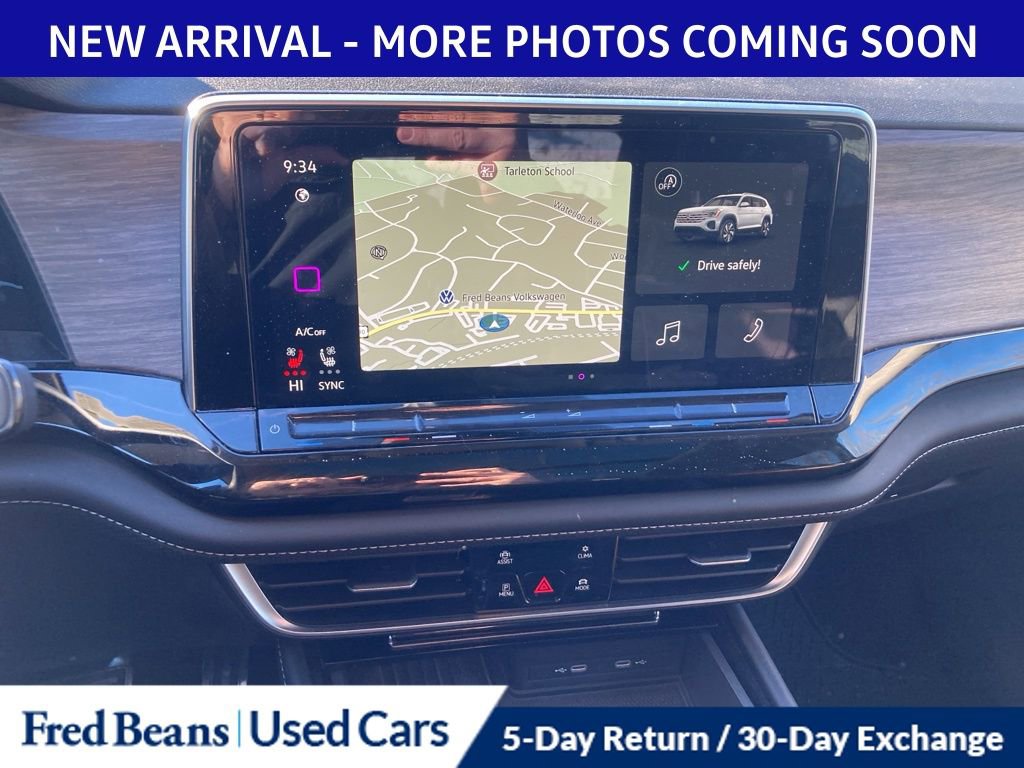 Used 2025 Volkswagen Atlas SEL Premium R-Line image 14