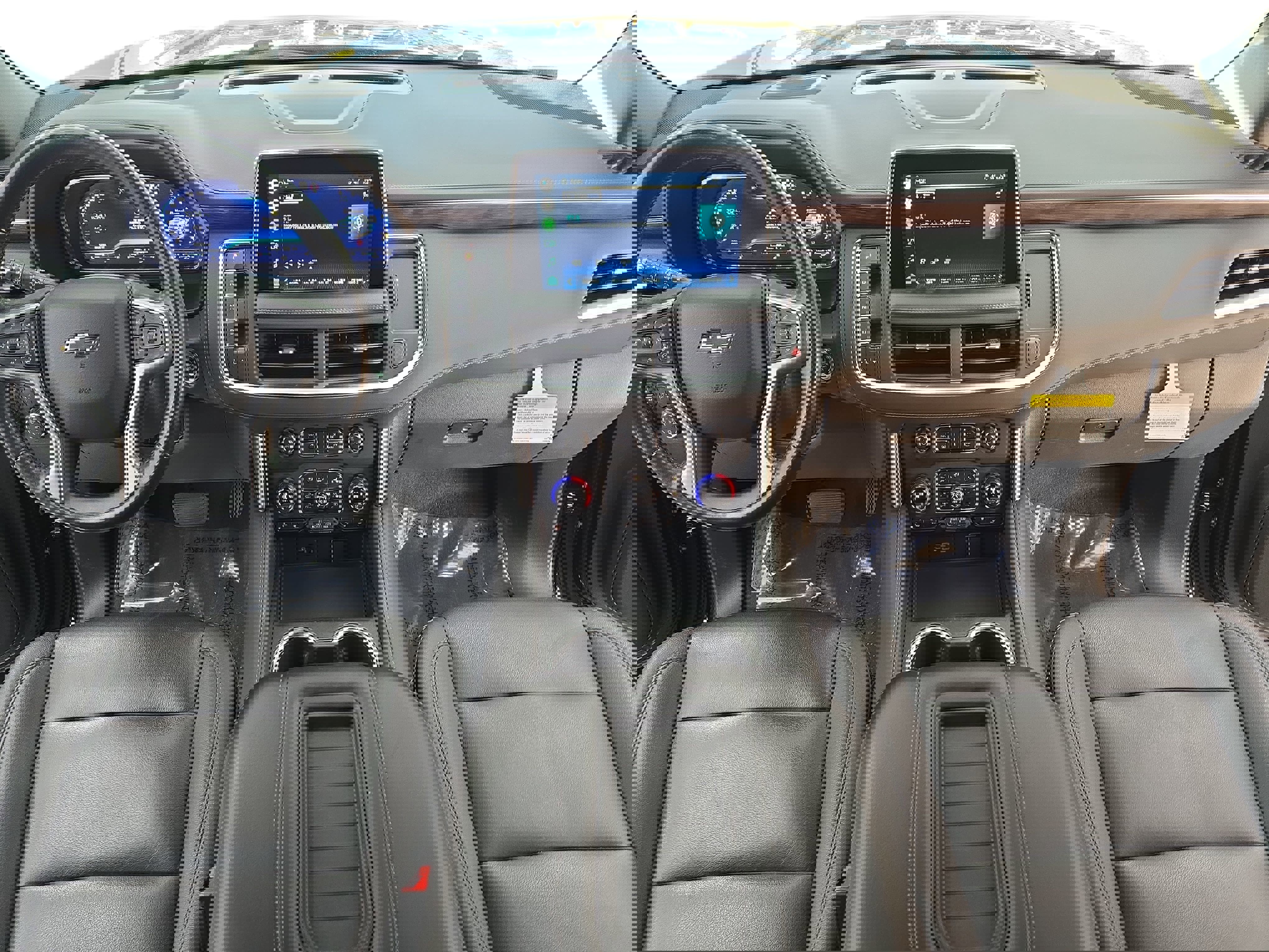 Used 2022 Chevrolet Tahoe Z71 w/ Luxury Package image 9