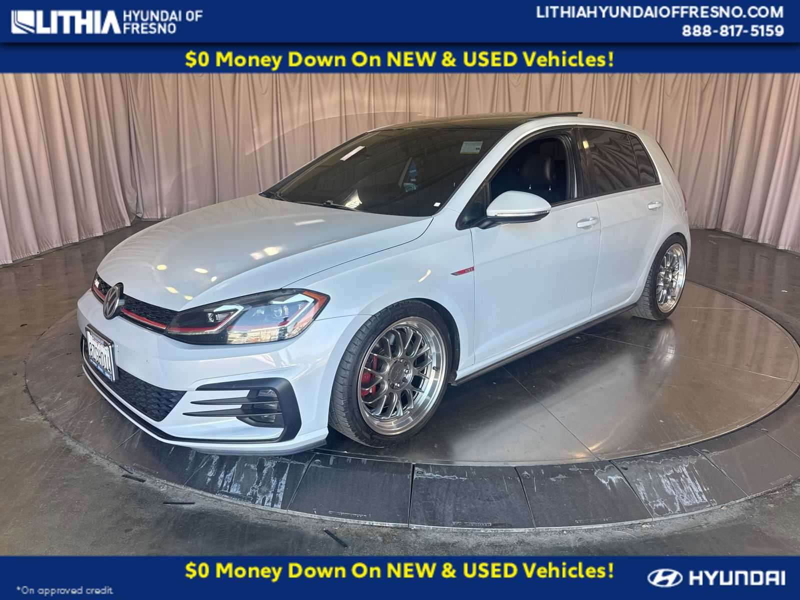Used 2019 Volkswagen GTI S image 1
