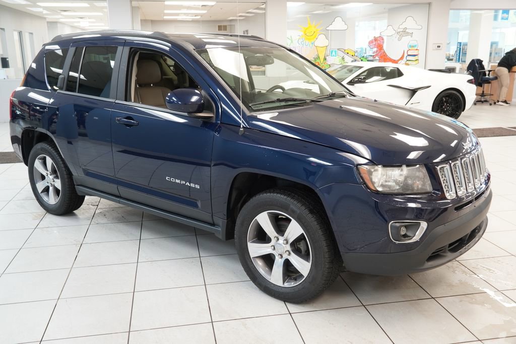 Used 2016 Jeep Compass High Altitude AWD/4WD image 15