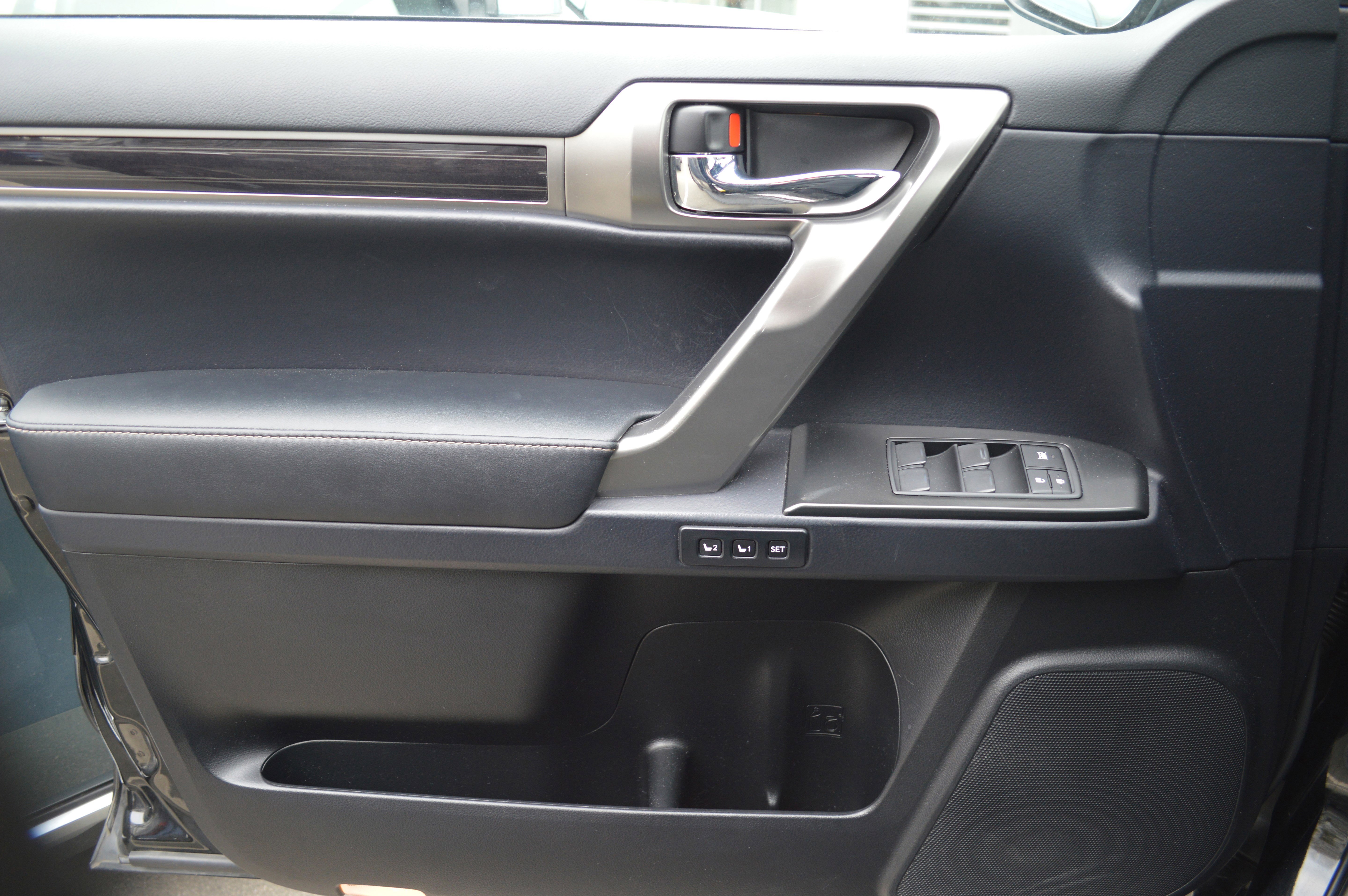 Used 2023 Lexus GX 460 Premium image 13