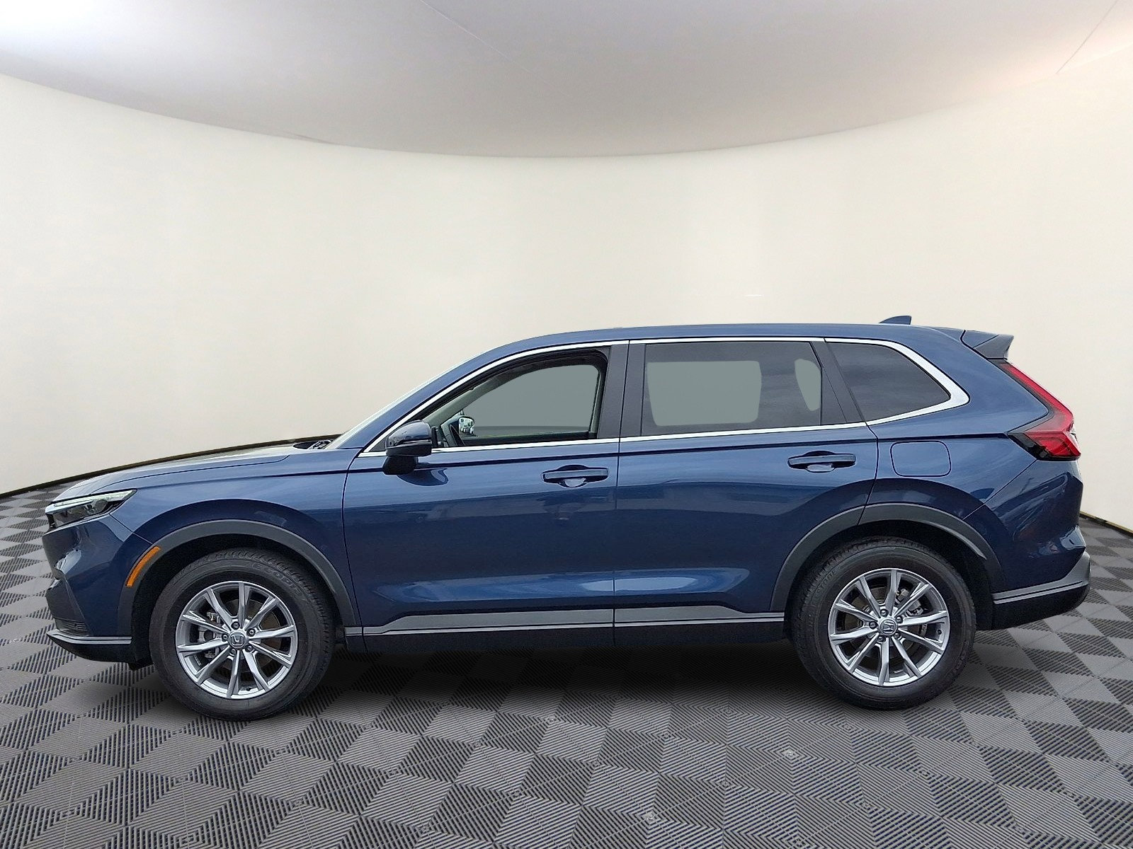 Used 2024 Honda CR-V EX-L image 4