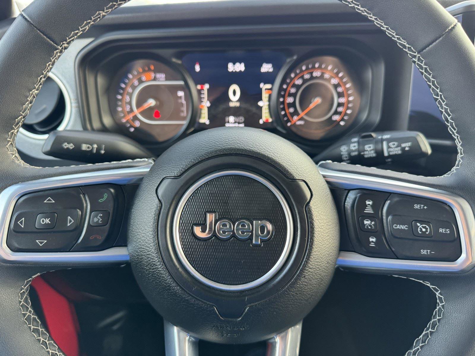 Certified 2025 Jeep Wrangler Sahara image 23