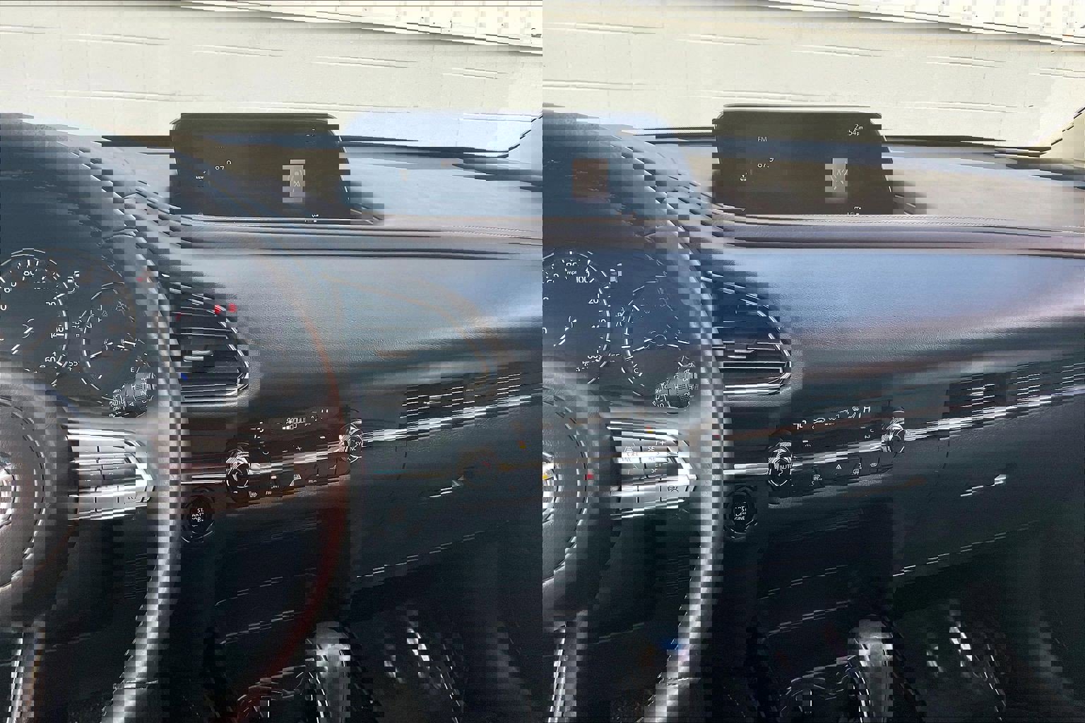 Used 2023 MAZDA CX-30 AWD 2.5 S w/ Premium Package image 7