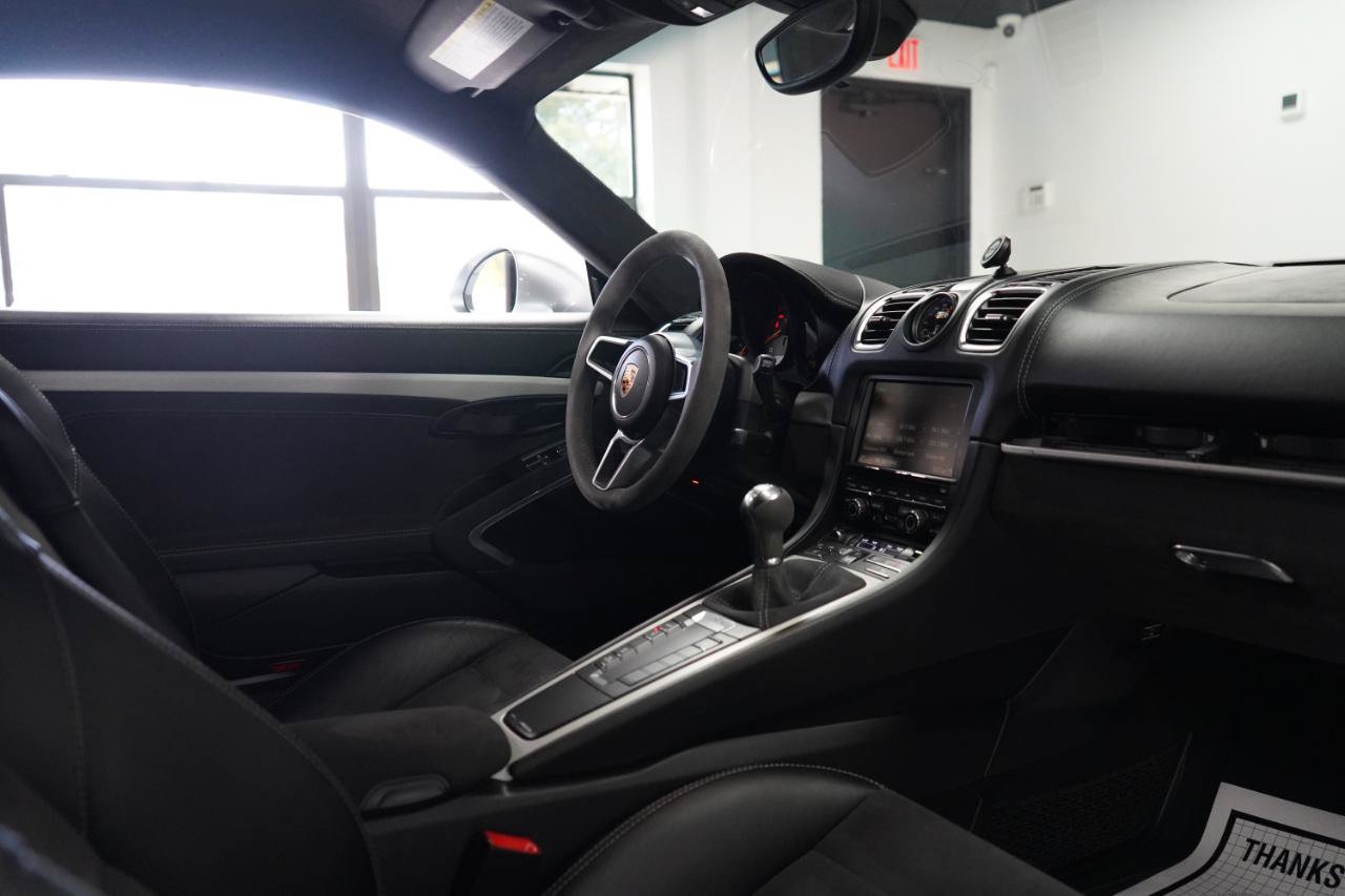 Used 2016 Porsche Cayman GT4 RWD image 20